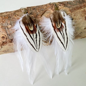 Wholesale Natural Feather White Earrings 2 in A Pack