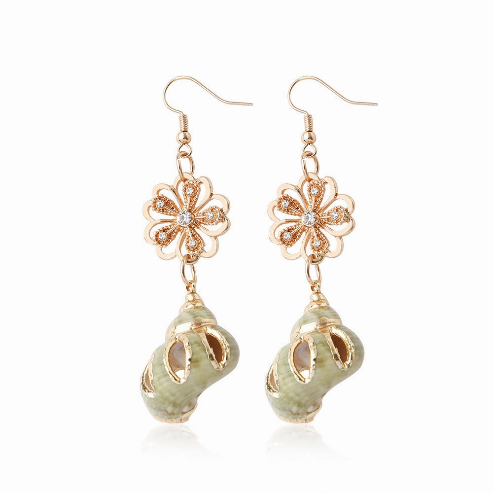 Wholesale Natural Pearl Seashell Conch Earrings