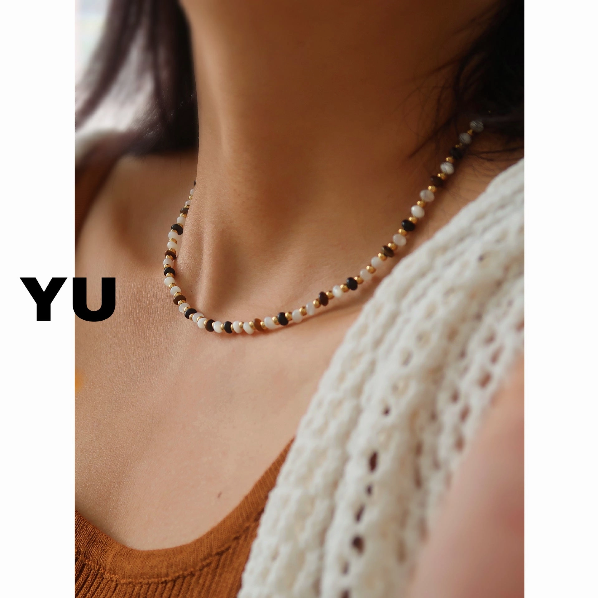Wholesale Natural Stone Crystal Black and White Color Beaded Titanium Steel Necklace