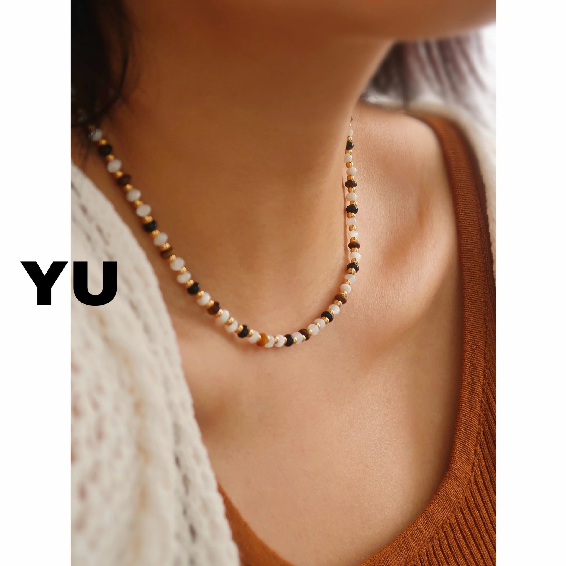 Wholesale Natural Stone Crystal Black and White Color Beaded Titanium Steel Necklace