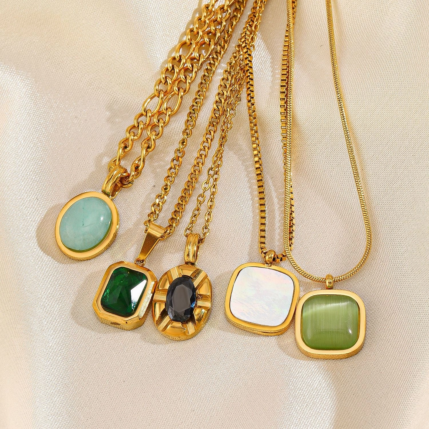Wholesale Natural Stone Inlaid Stainless Steel Necklace