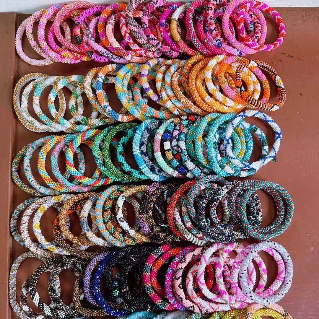 Wholesale Nepalese Hand-woven Japanese Essential Oil Diffuser Bohemian Beaded Bracelet