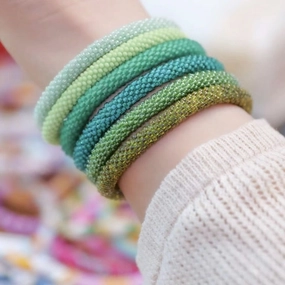 Wholesale Nepalese Pure Color Japanese Essential Oil Diffuser Hand-woven Bracelet