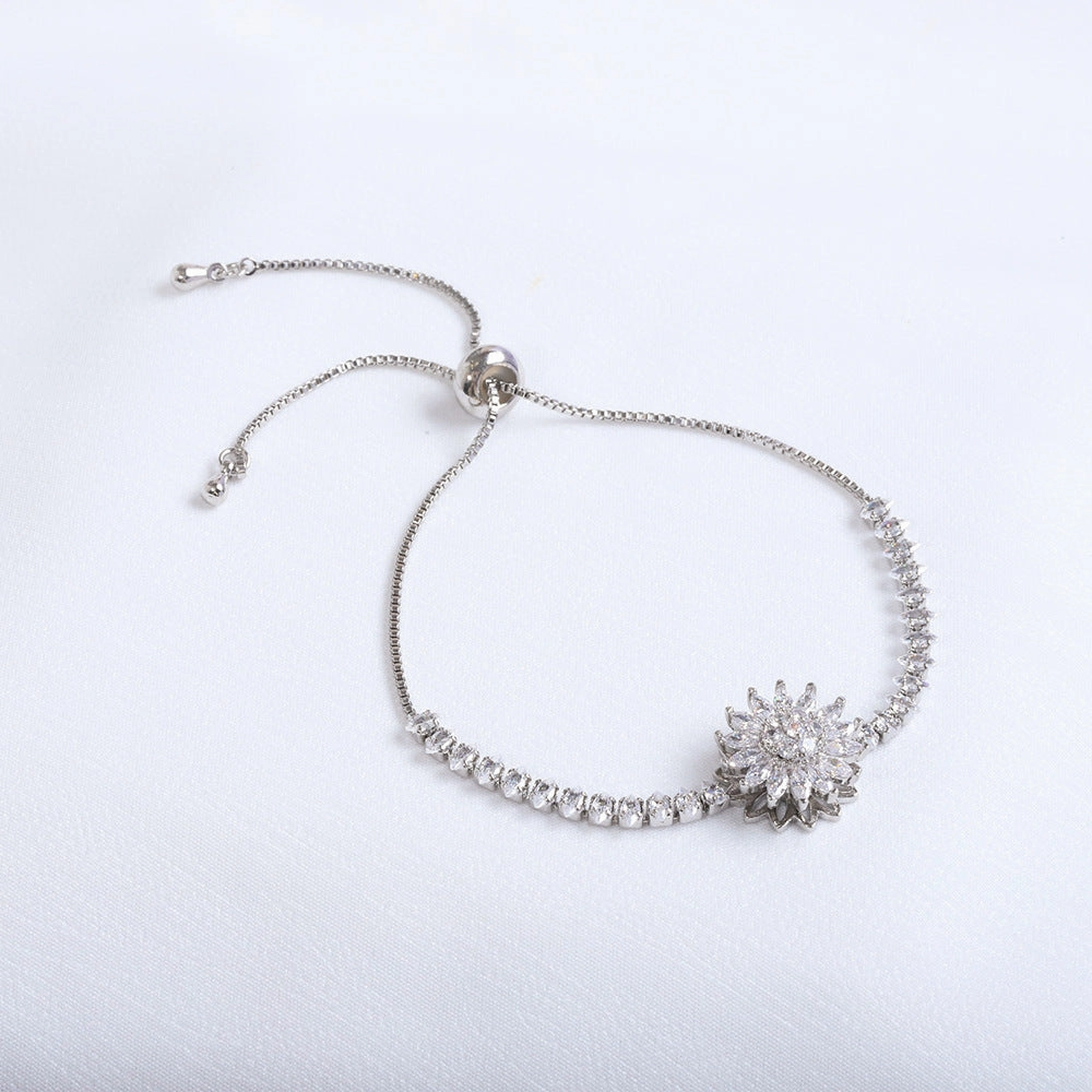 Wholesale New Arrival Diamond-encrusted Sunflower Ins Ring Rotatable Clavicle Chain Jewelry