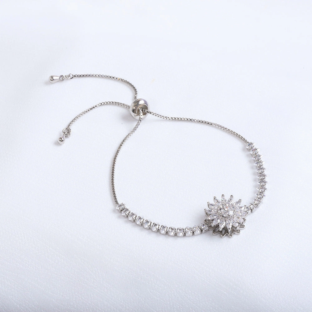 Wholesale New Arrival Diamond-encrusted Sunflower Ins Ring Rotatable Clavicle Chain Jewelry