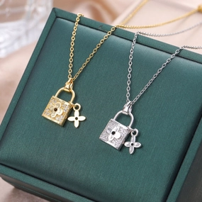 Wholesale Niche Love Tycoon Lock Head Pendant Titanium Steel Necklace