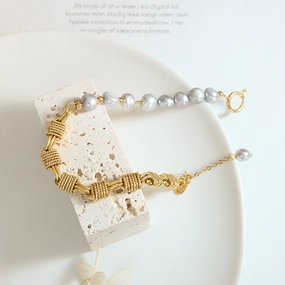 Wholesale Non Fading Creative Stainless Steel Bracelets