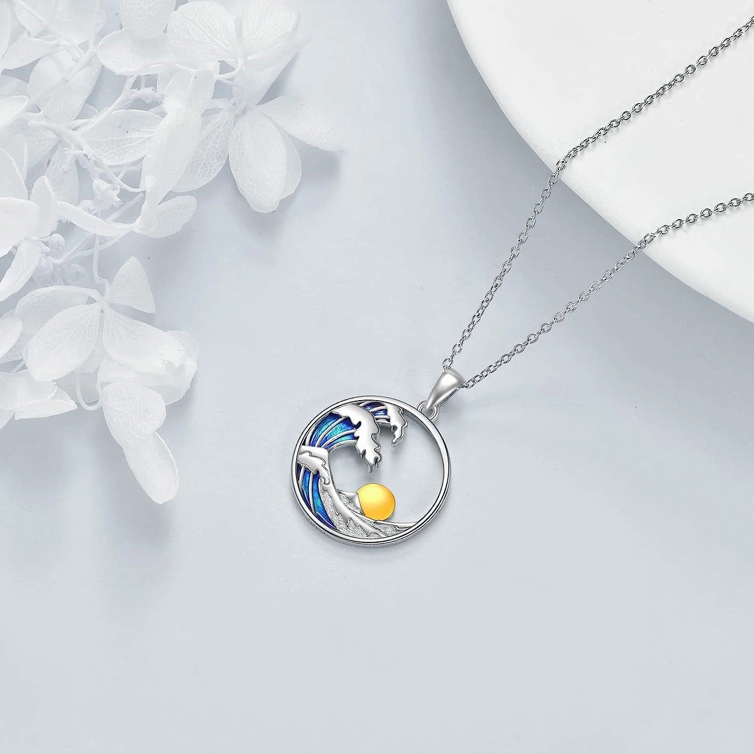 Wholesale Ocean Wave Sun Round Hollow Necklace