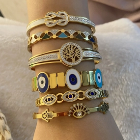Wholesale of New Devil's Eye Retro Stainless Steel Bracelet