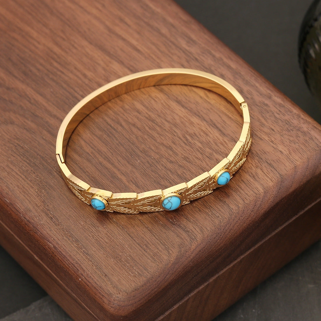 Wholesale of New Retro Style Stainless Steel Bracelet
