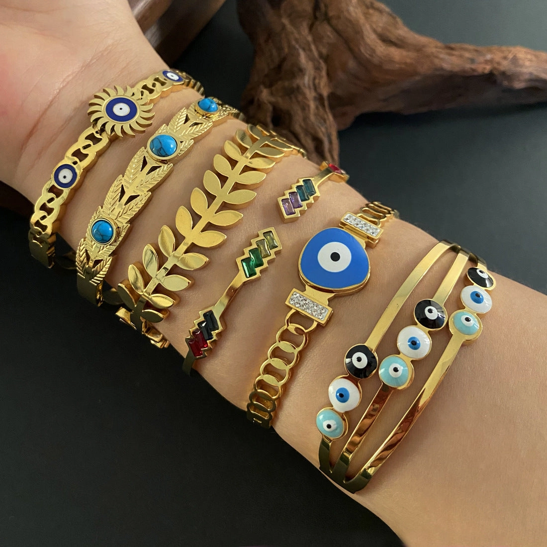 Wholesale of New Retro Style Stainless Steel Bracelet