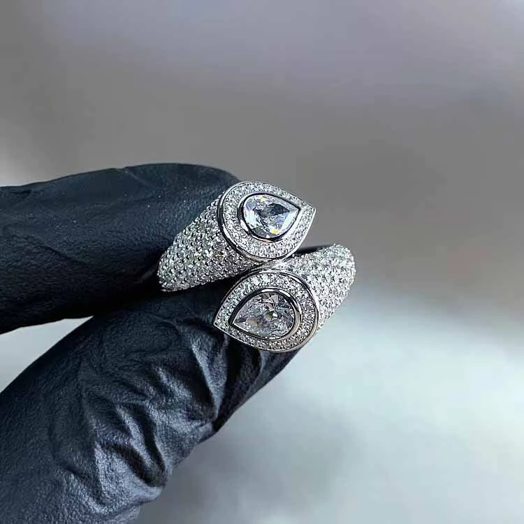 Wholesale of Three-dimensional Diamond Inlaid Snake Shaped Copper Rings