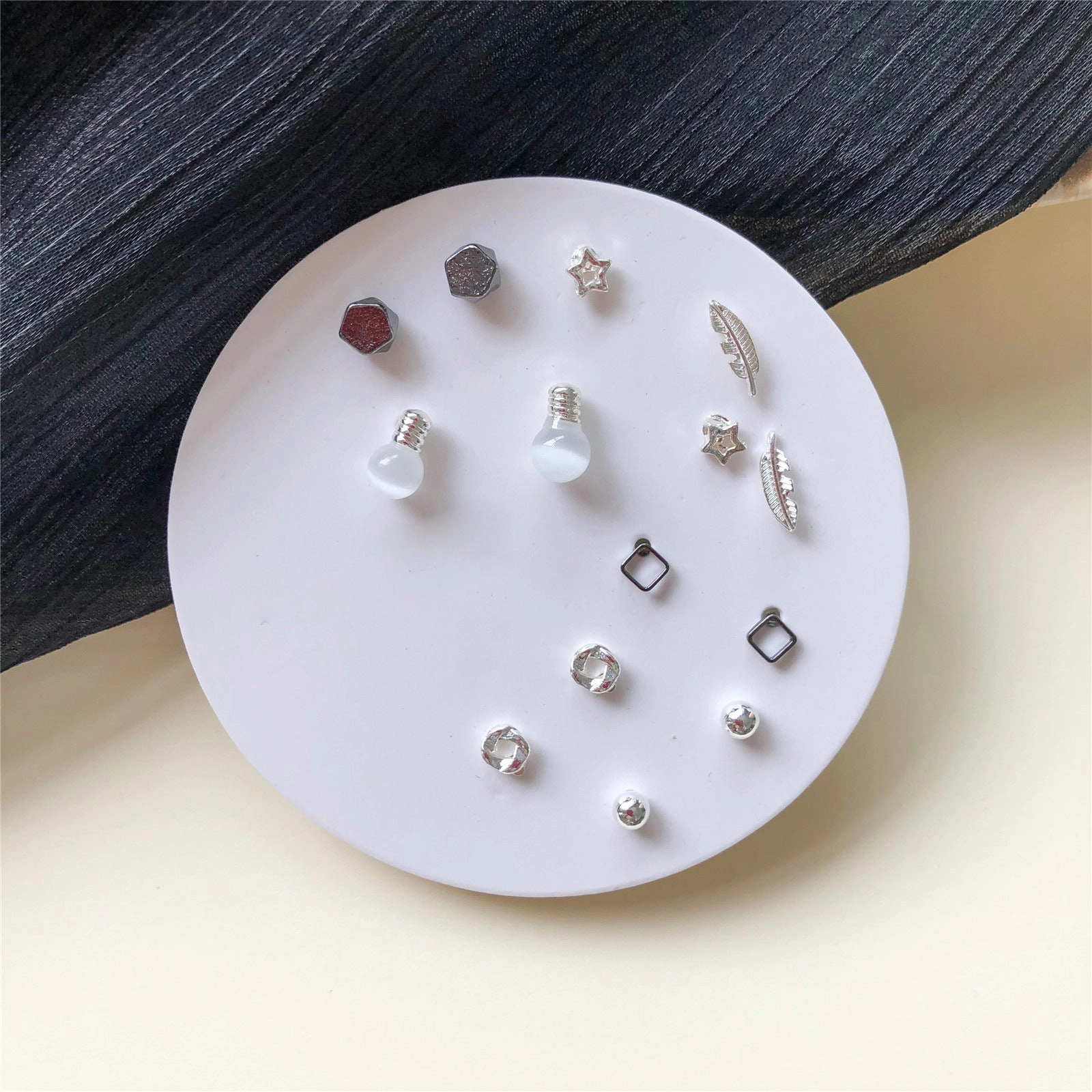 Wholesale One Week Stud Earrings Set Alloy Earrings