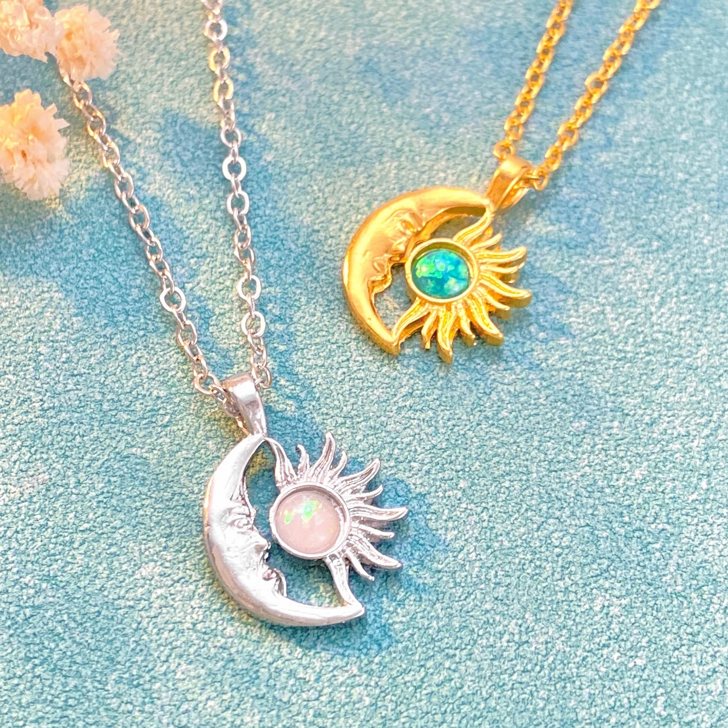 Wholesale Opal Sun Moon Alloy Necklaces