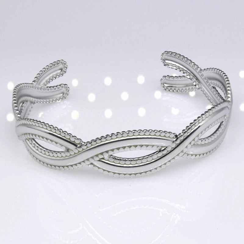 Wholesale Open C Shape Twist Cross Stainless Steel Titanium Steel Bracelet