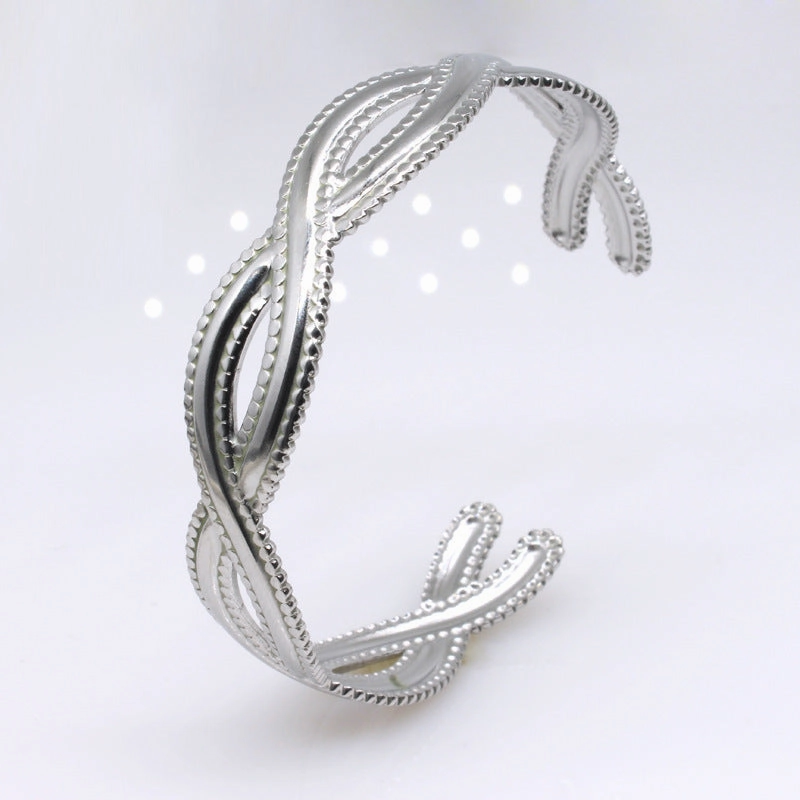 Wholesale Open C Shape Twist Cross Stainless Steel Titanium Steel Bracelet