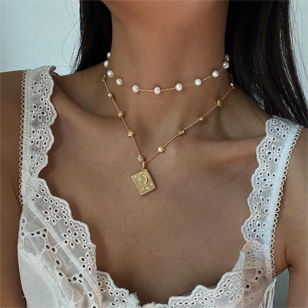 Wholesale Opening and Closing Star Moon Diamond Lock Copper Necklace