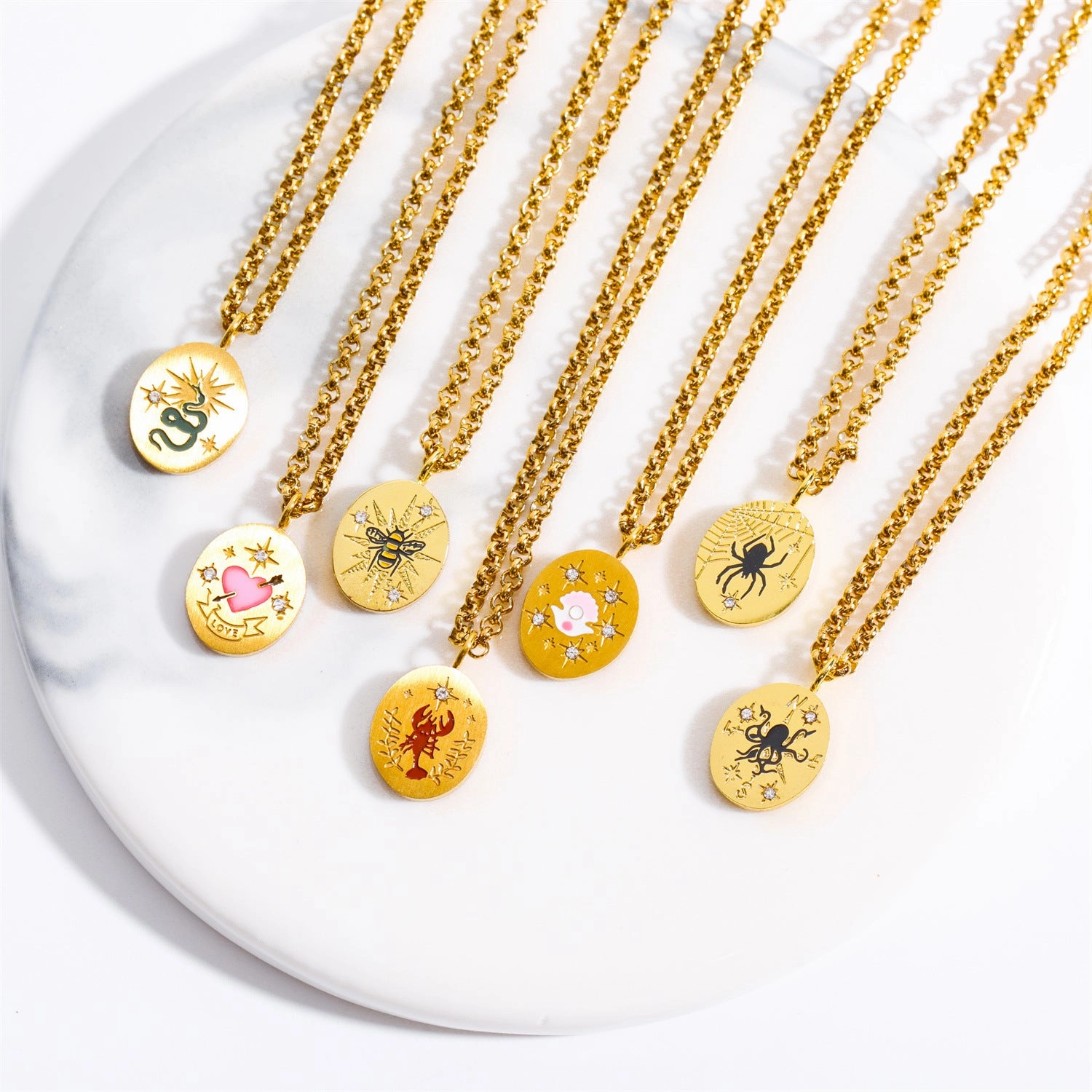 Wholesale Oval Hand-painted Totem Pendants Stainless Steel Necklace