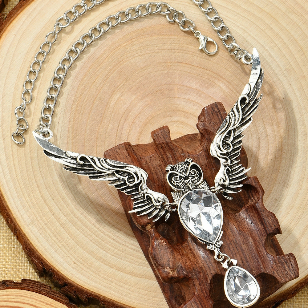 Wholesale Owl Pendant Alloy Necklace