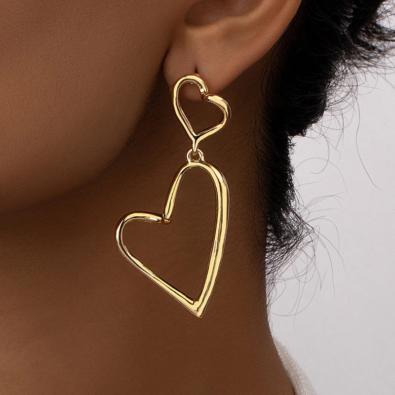 Wholesale Palace Love Alloy Earrings