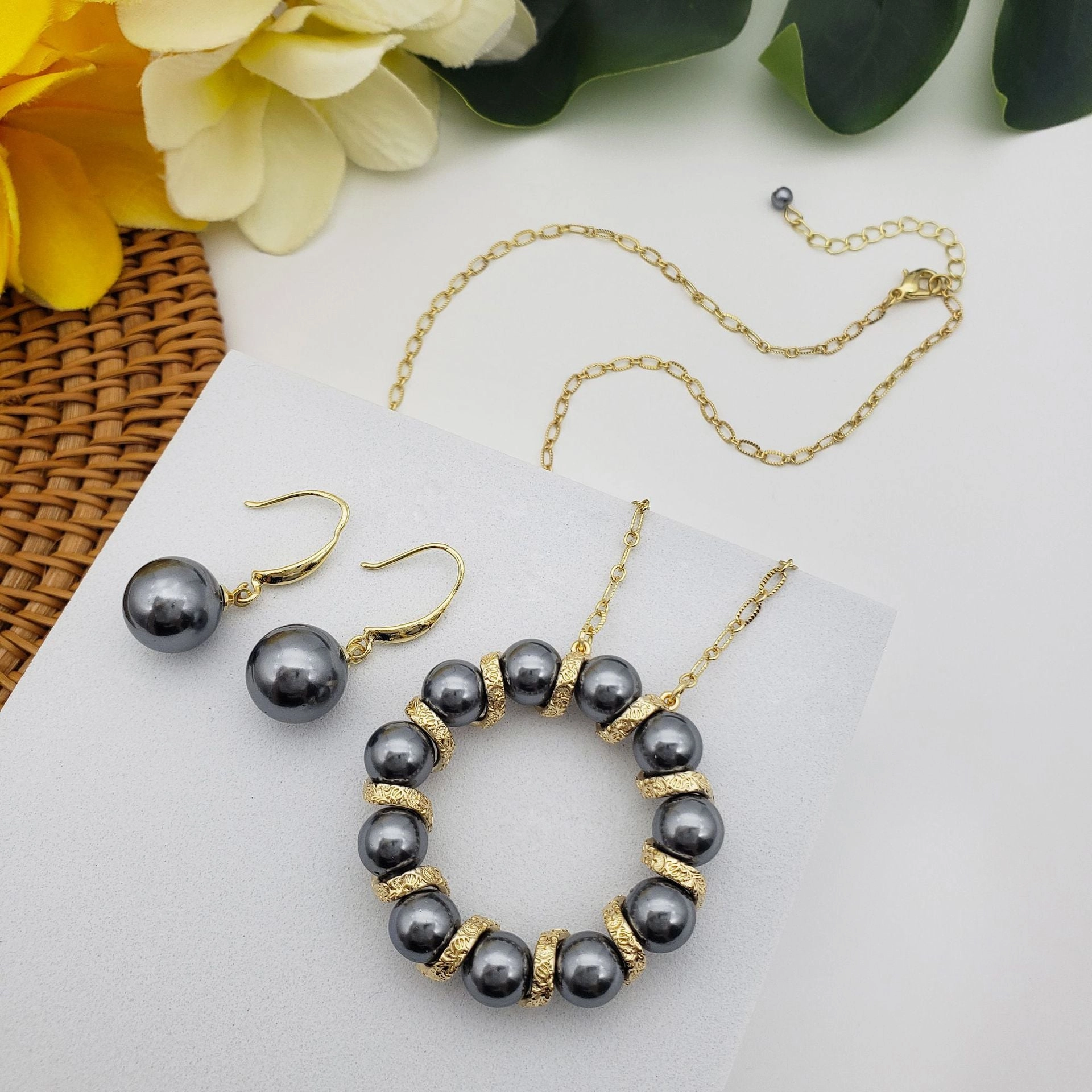 Wholesale Pearl Circle Wreath Copper Earrings Jewelry Set