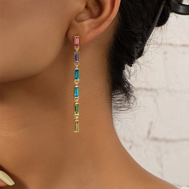 Wholesale Pendant Color Diamond Alloy Earrings
