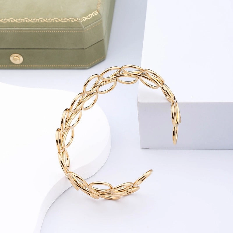 Wholesale Personalized Titanium Steel Trendy Fashion Hollow Stainless Steel Bracelet