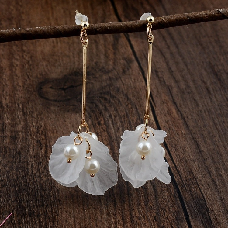 Wholesale Petal Pearl Resin Earrings