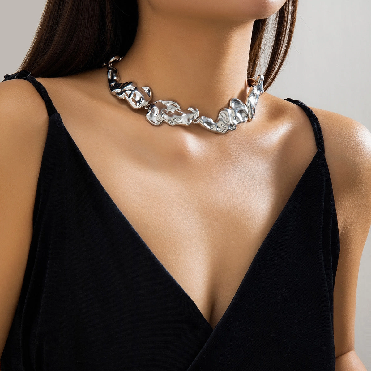 Wholesale Pleated Liquid Metal Style Simple Lava Irregular Retro Collar