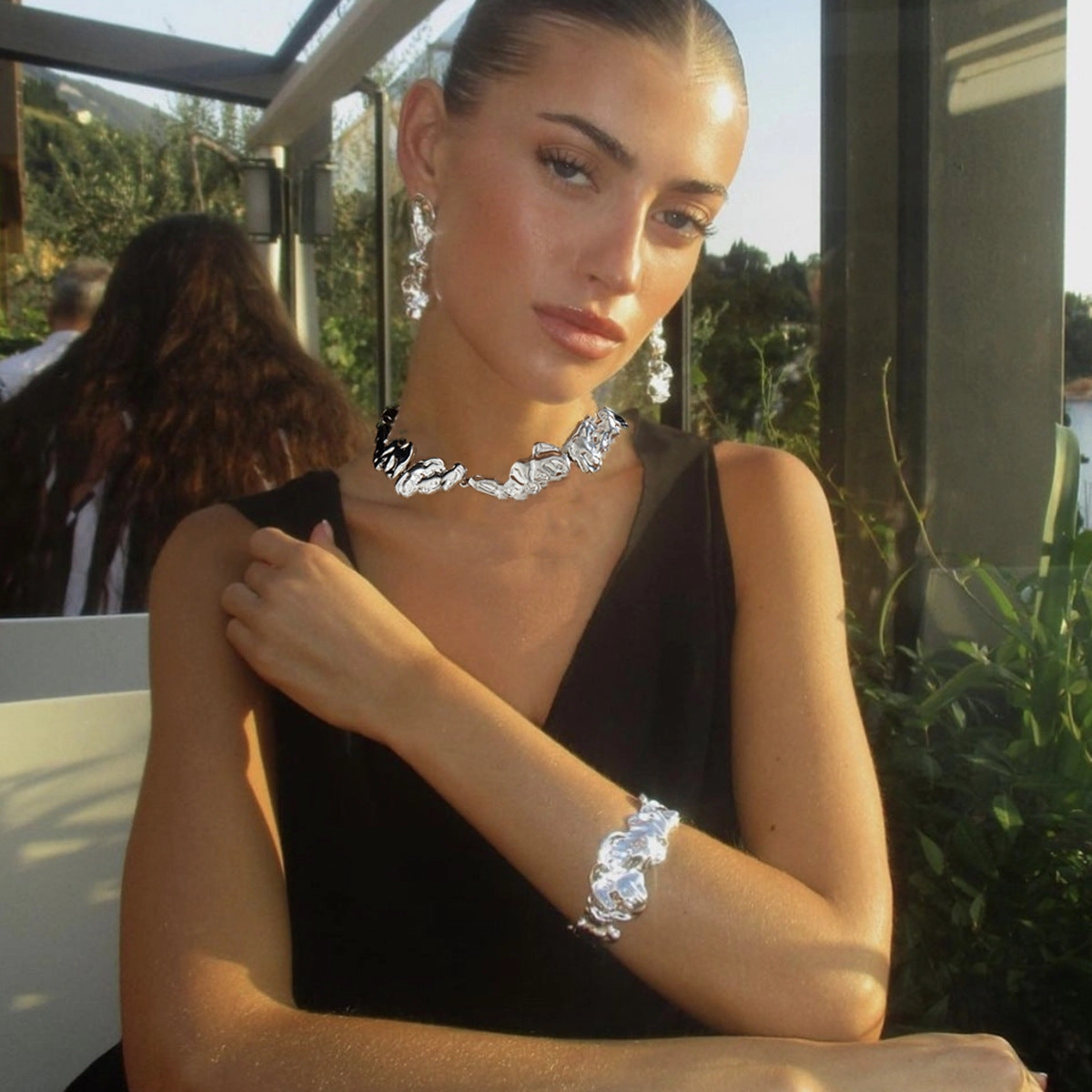 Wholesale Pleated Liquid Metal Style Simple Lava Irregular Retro Collar