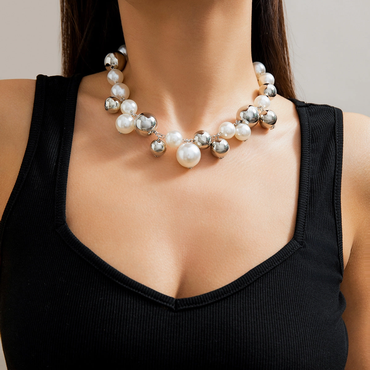 Wholesale Punk Style Round Bead Imitation Pearl Tassel Plastic Necklace