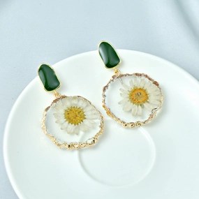 Wholesale Real Daisy Resin Drip Oil Amber Alloy Earrings