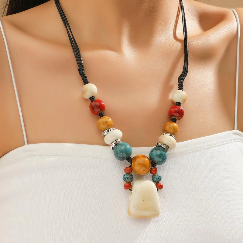 Wholesale Red Pendant Long Ceramic Necklace