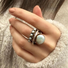Wholesale Retro Creative New Large Pearl Inlaid Diamond Open Ring