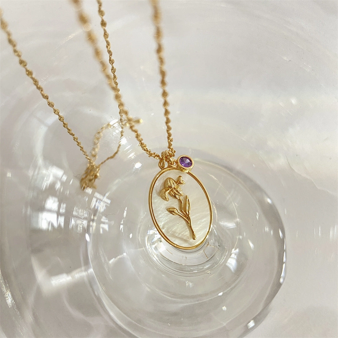 Wholesale Retro December Flower Oval Clavicle Gold Plated Necklace
