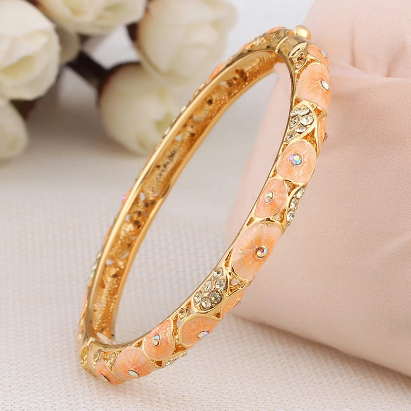 Wholesale  Retro Hollow Enamel Gold-plated  Cloisonne Bracelet