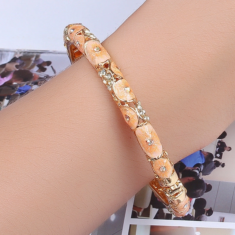 Wholesale  Retro Hollow Enamel Gold-plated  Cloisonne Bracelet