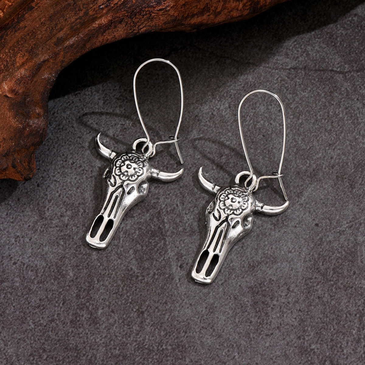 Wholesale retro old western cowboy style animal jewelry earrings