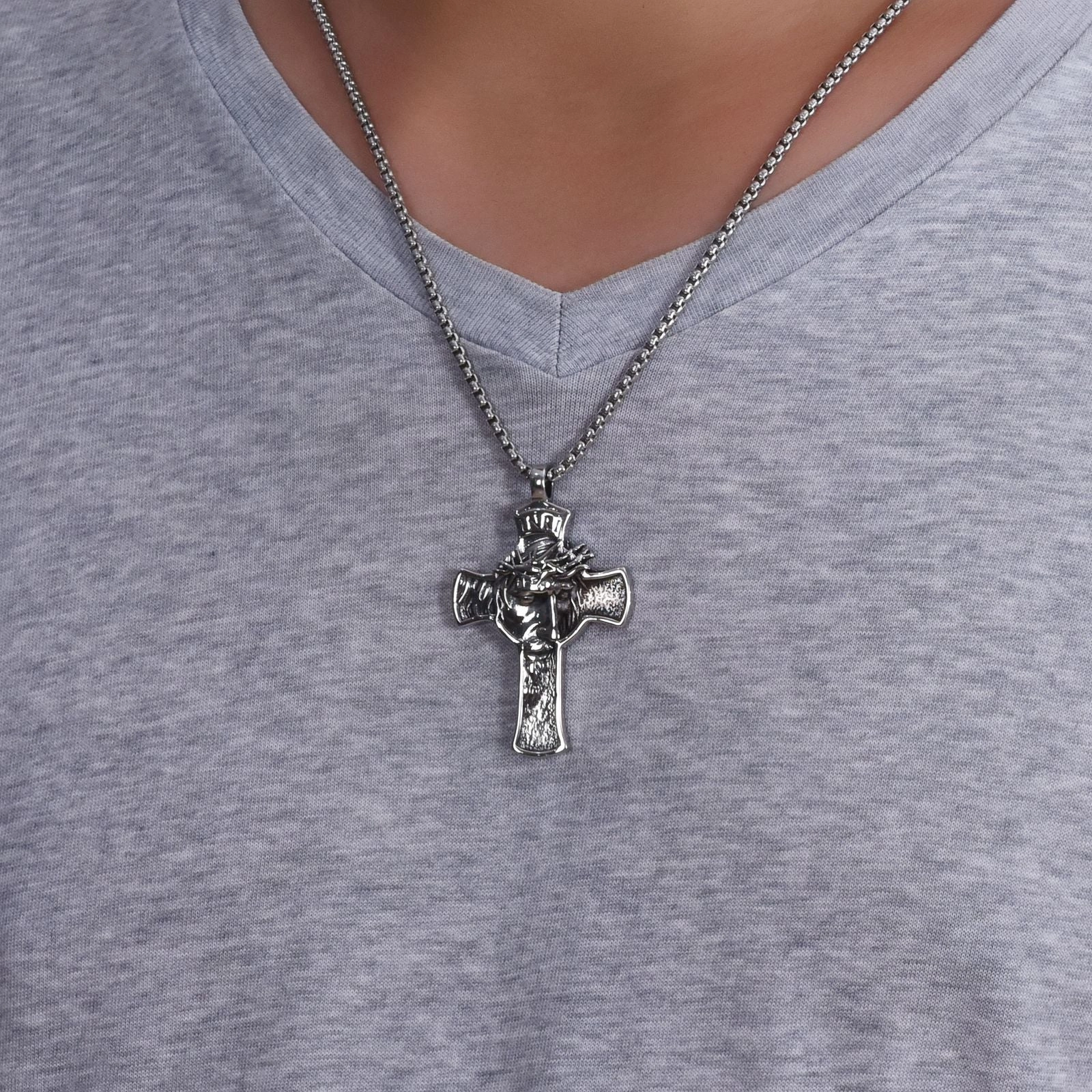 Wholesale Retro Portrait Thorn Crown Cross Stainless Steel Men's Necklace