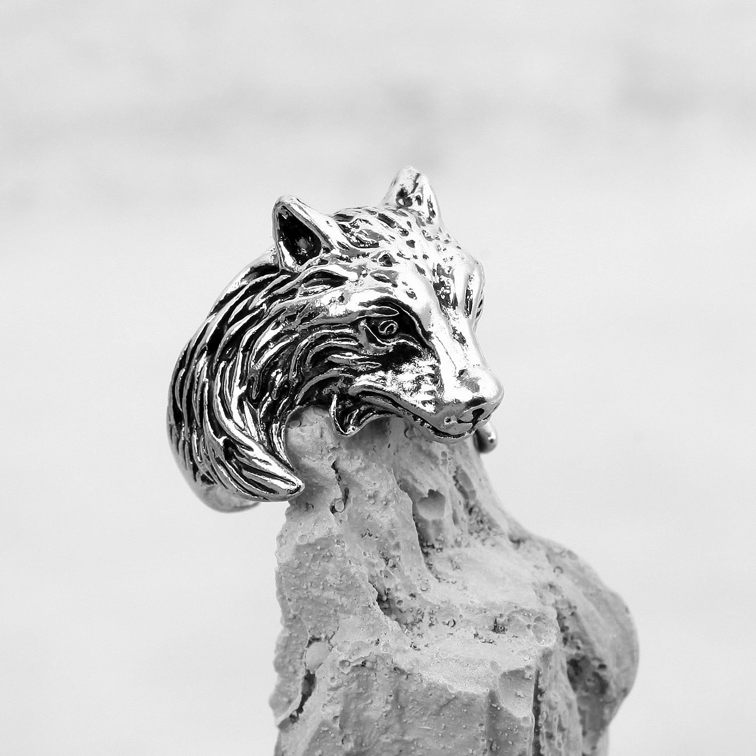Wholesale Retro Punk Wolf Head Men's Ring Set