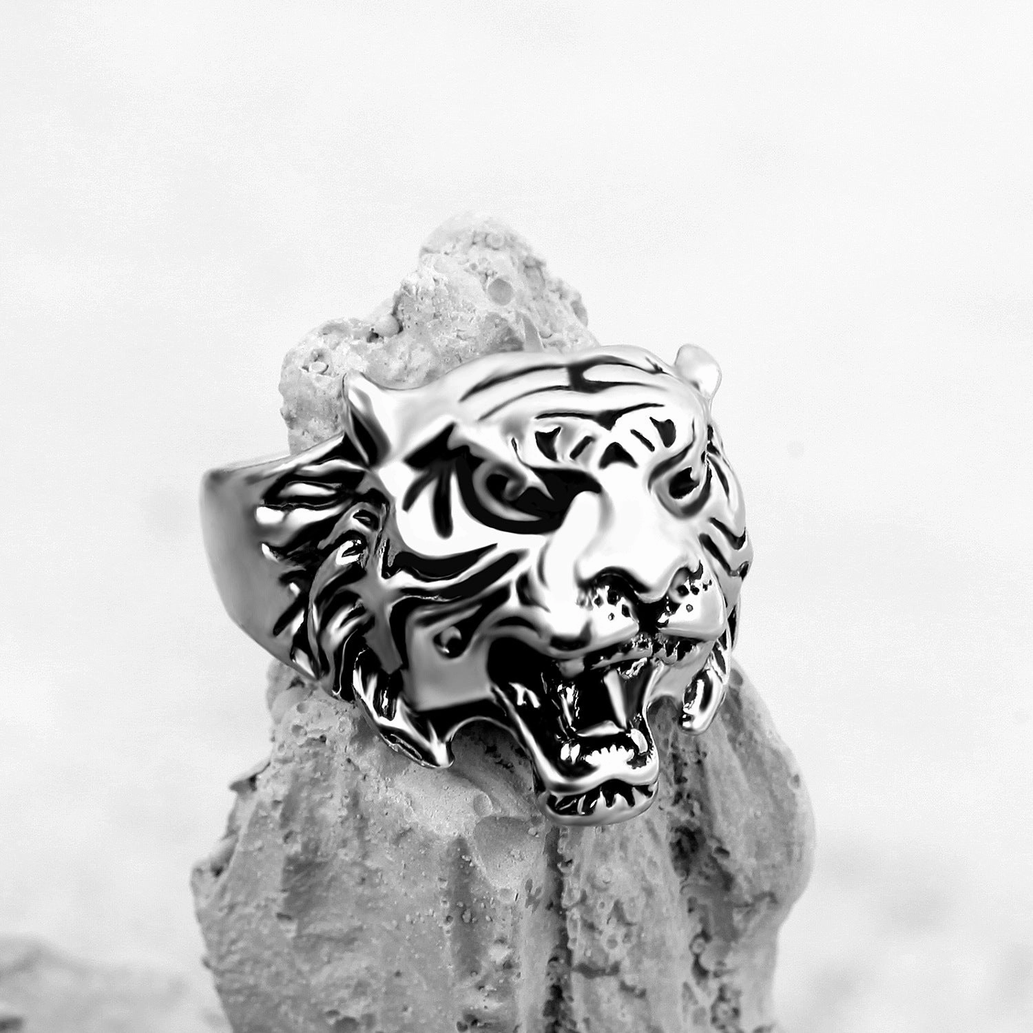 Wholesale Retro Punk Wolf Head Men's Ring Set