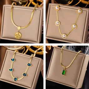 Wholesale Retro Simple Oval Turquoise Snake Bone Titanium Steel Necklaces