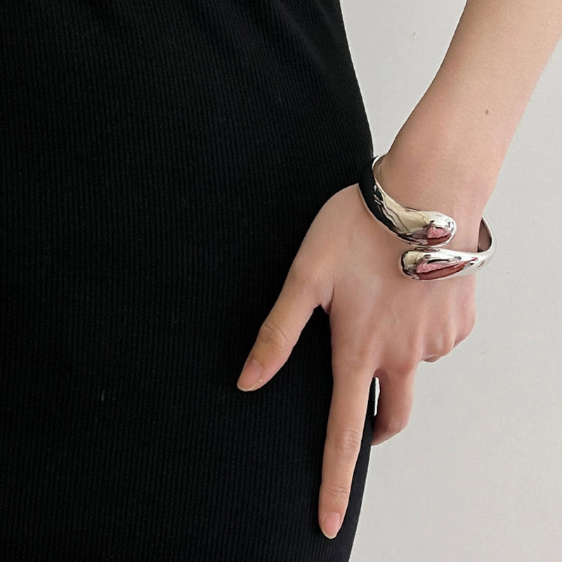 Wholesale Retro Style Metal Geometric Cross Bracelet