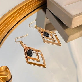 Wholesale Rhombus Black Rhinestone Alloy Earrings