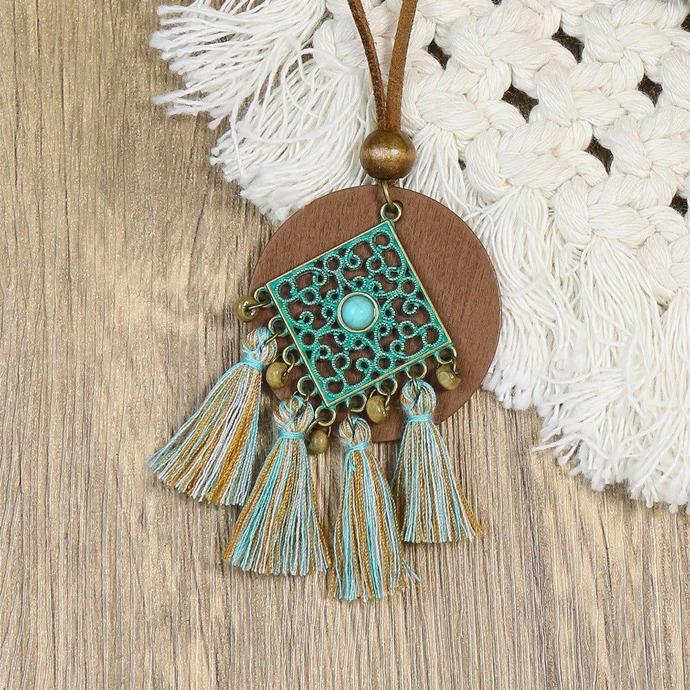Wholesale Rhombus Carved Tassel Alloy Earrings Necklace Set