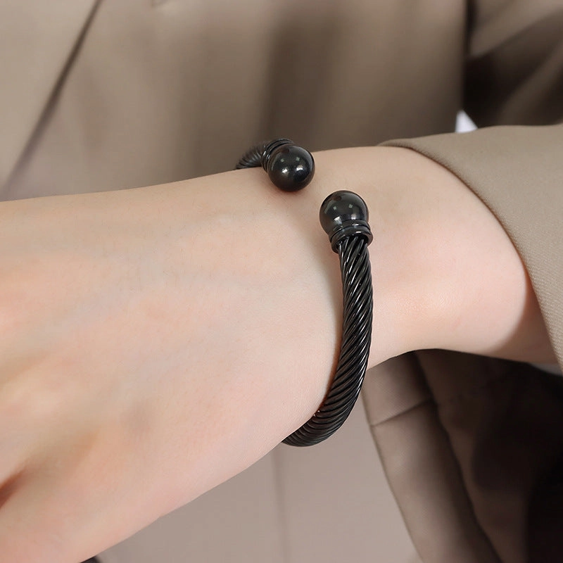 Wholesale Ring Light Luxury Colorless Titanium Steel Bracelet