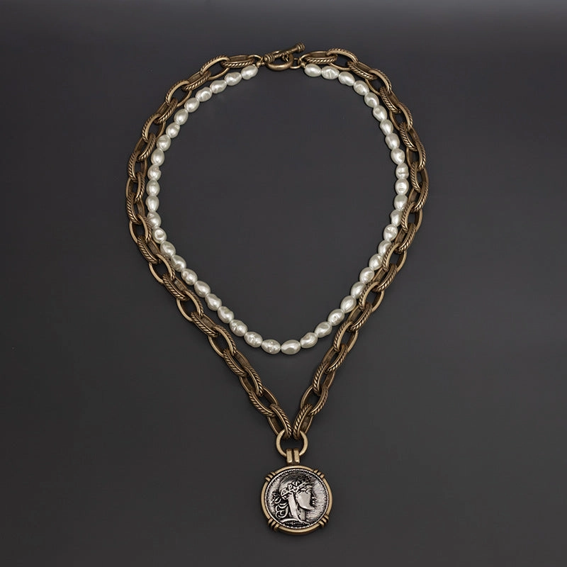 Wholesale Round Brand Portrait Pendants, Portrait Pearl Necklaces