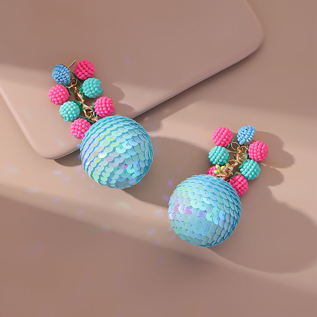 Wholesale Round Flower Earrings