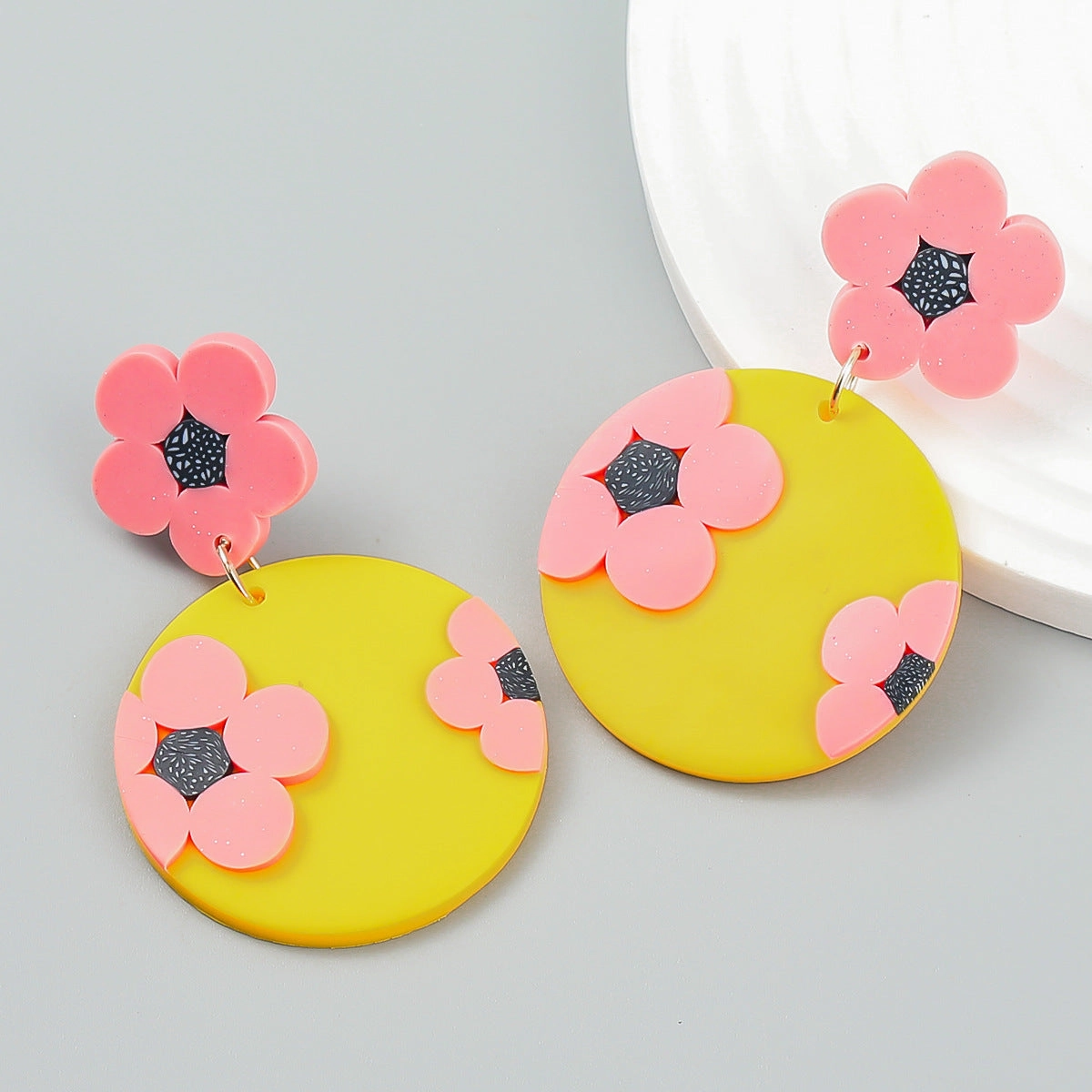 Wholesale Round Flower Polymer Clay Earrings