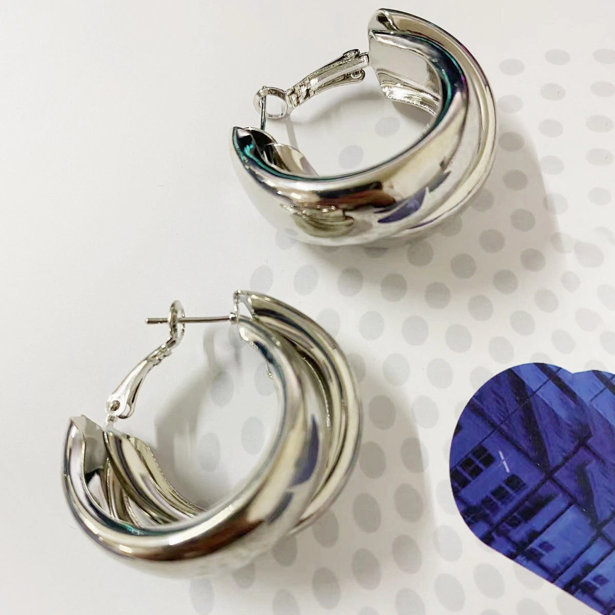 Wholesale Round Metal Earrings